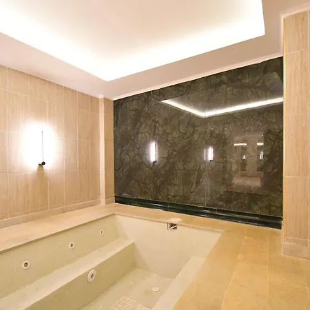 Albimo Luna Apartman *